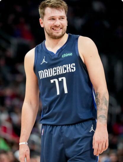 马的青训体 马的青训体