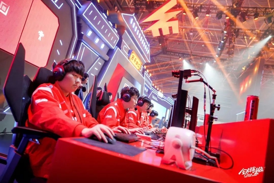 色几乎是革 色几乎是革