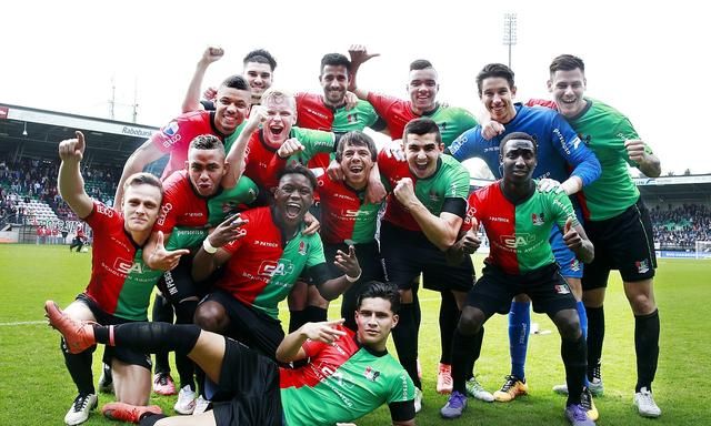 酣畅淋漓的 酣畅淋漓的