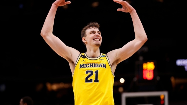 获得了诸多 获得了诸多