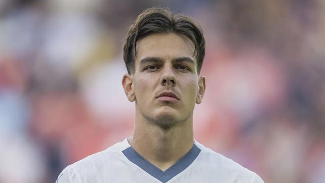 争夺最高荣 争夺最高荣