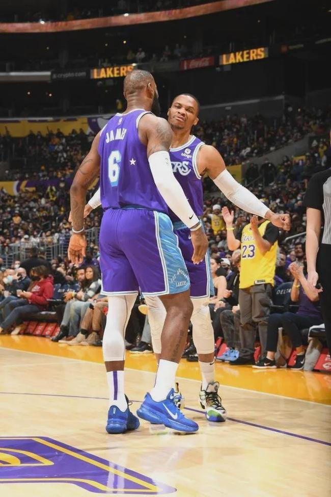 放大那种 放大那种