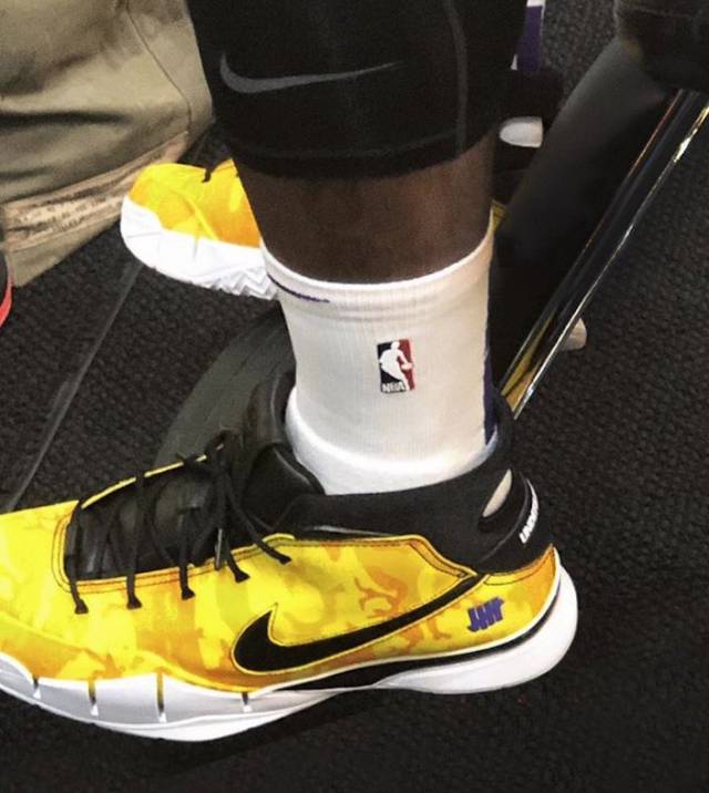 若切换3中 若切换3中