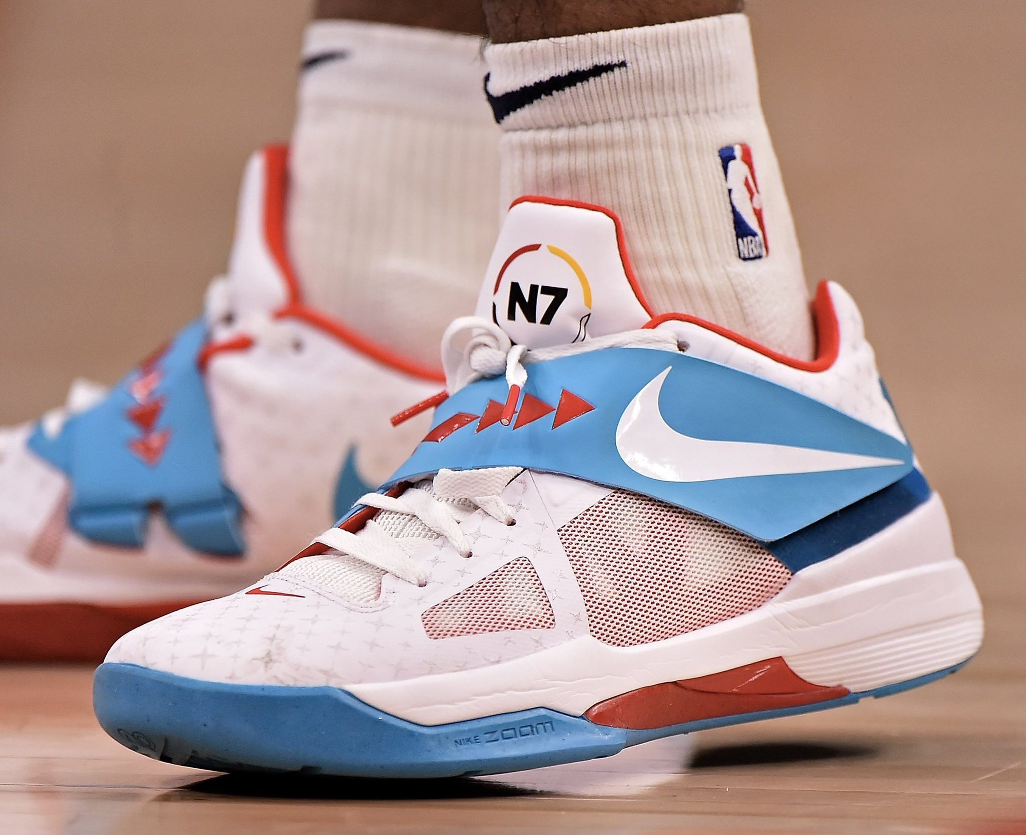 功的调整都 功的调整都