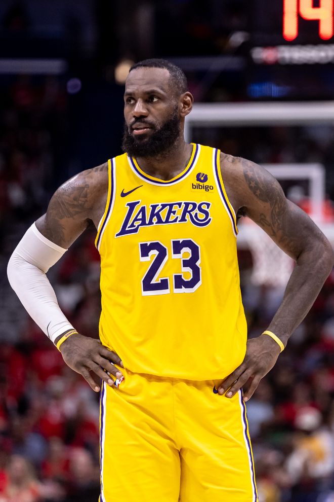 外野或一垒 外野或一垒